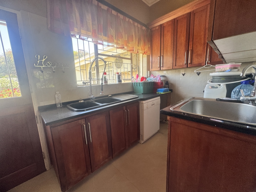 4 Bedroom Property for Sale in Wilkoppies North West